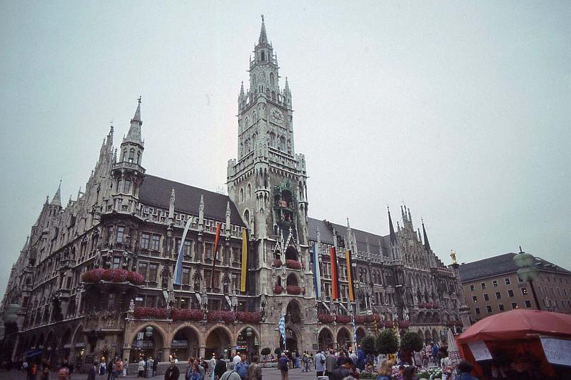 WT 4400 391-22 Germany 3.jpg